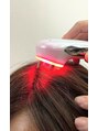 リリー ヘアサロン(LILY hair salon) 幹細胞培養液を塗布し光をあて頭皮に浸透させて抜けにくい髪に！