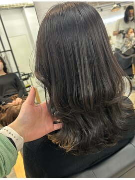 ナンバースリー 溝の口店(Number Three) ふんわりレイヤースタイル