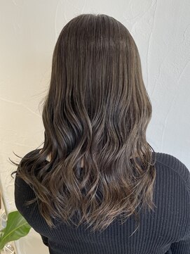 リル 茅ヶ崎(Liru:) 黒髪/ボブルフ/ネビージュ/小顔/ワンレン/茅ヶ崎/髪質改善/前髪