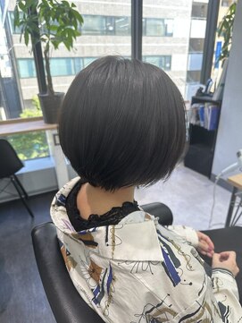 フラミューム 蒲田店(flammeum) 丸みショート