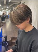 外国人風ハイライトセンターパート
