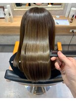 コンフィー(comfy)&nbsp;髪質改善でうる艶に