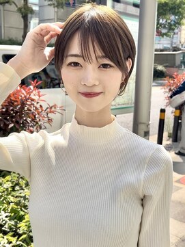 ビューシンサイバシ(VIEW SHINSAIBASHI) 前髪カット*イメチェンショートボブ*カーキグレージュ