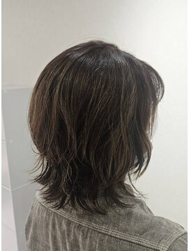 カロレ(Calore) パーマ風ソフトウルフ