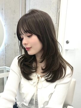 アイシー 表参道(ICY) ワンカールレイヤーカット/赤みなし透明感カラー/ミディアム