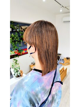 アオイ(Aoi) サイドぱっつんロング