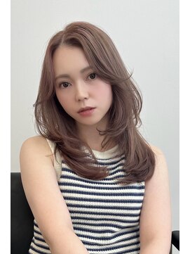 韓国ミディアムレイヤー　ハッシュカット