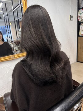 トーンダウングレージュ　艶感カラー　トーンダウン　グレージュ