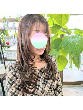 ラルシー(Larucy) ロングレイヤーカット