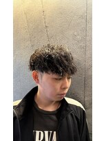 オトコデザインゼニストウキョウ(OTOKO DESIGN ZENITH TOKYO) スパイラルパーマ フェード メンズ