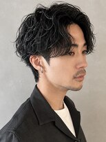 パーク(PARK)&nbsp;【PARK】縦落ちツイスパ×センターパート