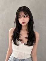 サムシング(Something.) くびれレイヤー/髪質改善トリートメント