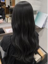 モク 上野(mok)&nbsp;艶たっぷり♪透明感暗髪カラー