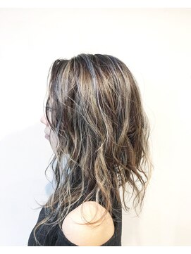 ハビット (habitt) 【habitt】ハイライトアレンジ