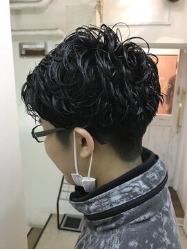 パティオンツー(PATIONN2) メンズサイドツーブロックマッシュネープレスショートスタイル