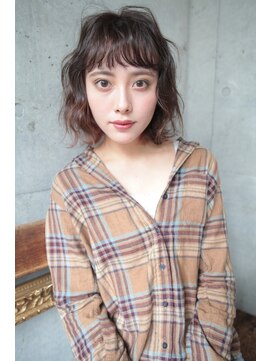 ファム(FAM) くしゅウェーブボブ