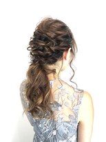 アヤナ バイ アヤラ(ayana by ayala)&nbsp;ゆるふわローポニー〈浦安 新浦安 葛西 南行徳〉