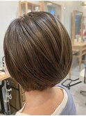 ショートボブ★耳かけショートフォギーベージュ★センター北