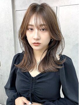 ヴェイン 渋谷(vain) ミディアムレイヤー/くびれヘア/20代30代/ウルフヘア/渋谷