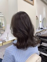 シェノン サントル(CHAINON CENTRE)&nbsp;デザインカラー/レイヤーカット/オリーブベージュ/ウェットヘア