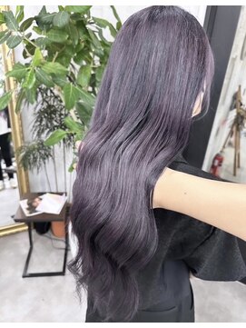 リア(riah) ダブルカラーミルクティーベージュレイヤーカット韓国ヘア