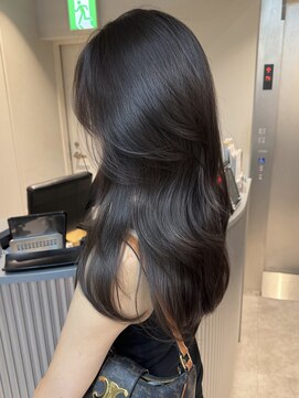 バレットプラス 銀座(VALETTE+) 上品スタイル◎暗髪グレージュ×レイヤーカット