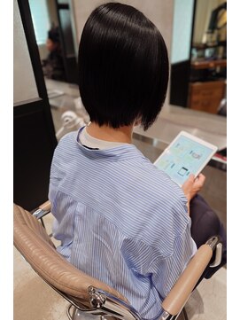 カーサ キッチン(KITCHEN) 美髪ストレートスタイル