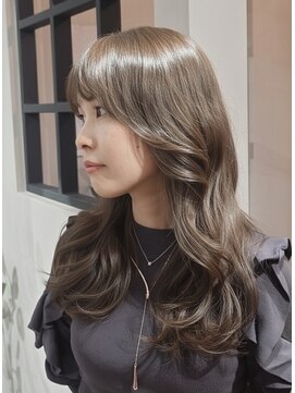 ヴァンス(Vance.) オリーブグレージュ