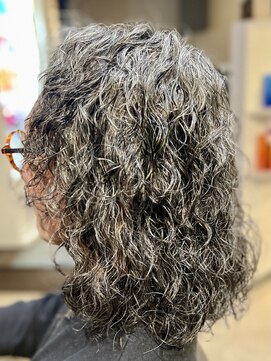 メンズパーマスタイル