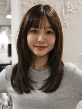 やりすぎないレイヤーミディが今可愛いフェイスレイヤー/顔周り