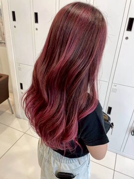 キャパ(CAPA) チェリーレッド(茅ヶ崎/20代/ブリーチカラー/韓国ヘア)