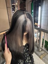ジンクス 渋谷(ZYNX) シルバー×ホワイト