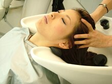 ヘアーネイル カムフィー(HAIR NAIL comfy)