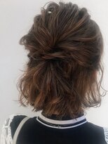 フロート 小阪店(float)&nbsp;カジュアルアレンジ＿結婚式,前下がり,斜めバング