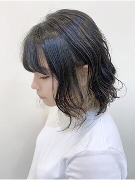 ケリーズグリーン(Kelly's Green) インナーカラー × ハニーベージュ