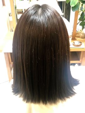 アーリア(aria) 【髪質改善】ホリスティック☆美髪縮毛矯正