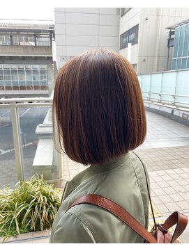 スタジオ アルファプラス 日暮里店(studio α+) 前下りボブ×ライトブラウン【スタジオアルファプラス日暮里】