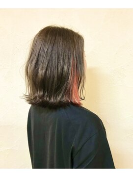 トラ(TORA) イヤリングカラーでほんのり個性的♪