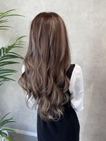 ミューバイケンジ(miu by KENJE)&nbsp;miu&伊藤夏海 ハイライトグラデーション◎