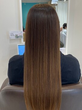 レゴヘアー(Lego Hair) ツヤサラストレート