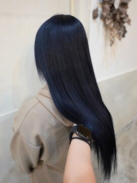 ボアップ(boappu) #ブルーブラック#暗髪#韓国ヘア#髪質改善#地毛風カラー