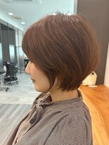 ビューエヒメ(VIEW EHIME)&nbsp;大人ラフウェーブ20代30代40代ボブブラウンスウィングショート