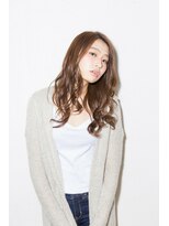 アニスミュゼ(anis musee)&nbsp;【anis musee 苫小牧】センターパート 無造作 カール セミディ☆