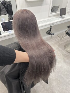 ヴィア(Via) ブリーチ/ハイトーン/ラベンダーミルクティー/髪質改善