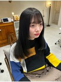 アッシュグレージュ　ストレート　セミロング