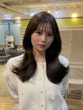 キートスバイガーランド (Kiitos by Garland) ロングミディアムレイヤーくびれヘアシースルー前髪吉祥寺