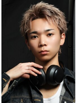 テンバイリップスヘアー(TEN by LIPPS hair) ミルクティーベージュブラウンスパイキーショート