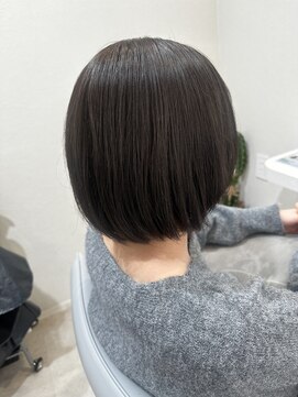 ベル サウス(BHEL south) 津市ロングレイヤーカットハッシュカット透明感カラー重めロング