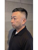 ワンワンオー バーバーショップ コンチネンタル(@110 BARBER SHOP continental)&nbsp;サイドパートフリンジカットミドルフェード