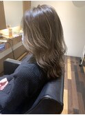 シルキーベージュ×グラデーション